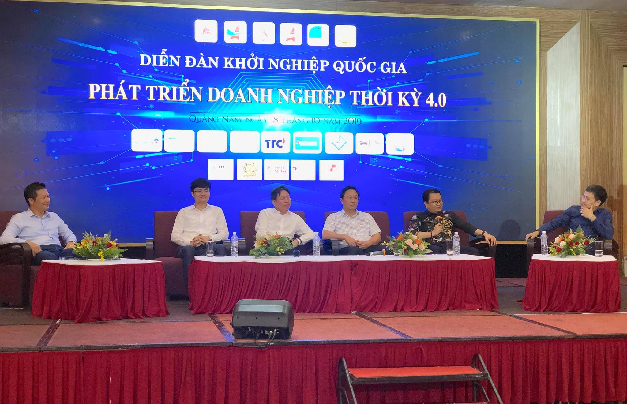 Ông Trần Quốc Bảo – Chủ tịch HHDN tỉnh Quảng Nam tham dự diễn đàn khởi nghiệp quốc gia với chủ đề : Phát triển doanh nghiệp thời kỳ 4.0”